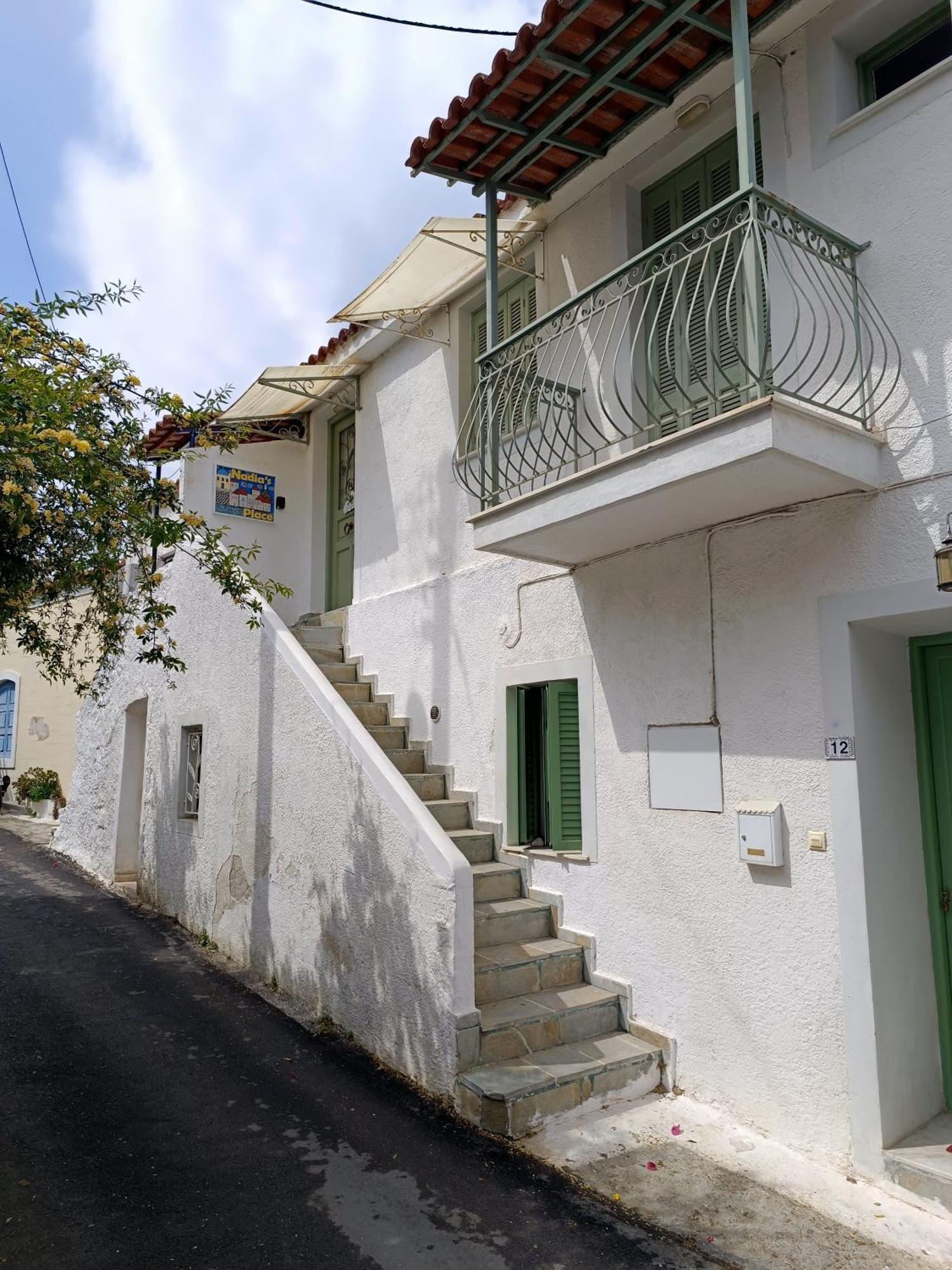 Nadia'S Place Poros Town エクステリア 写真